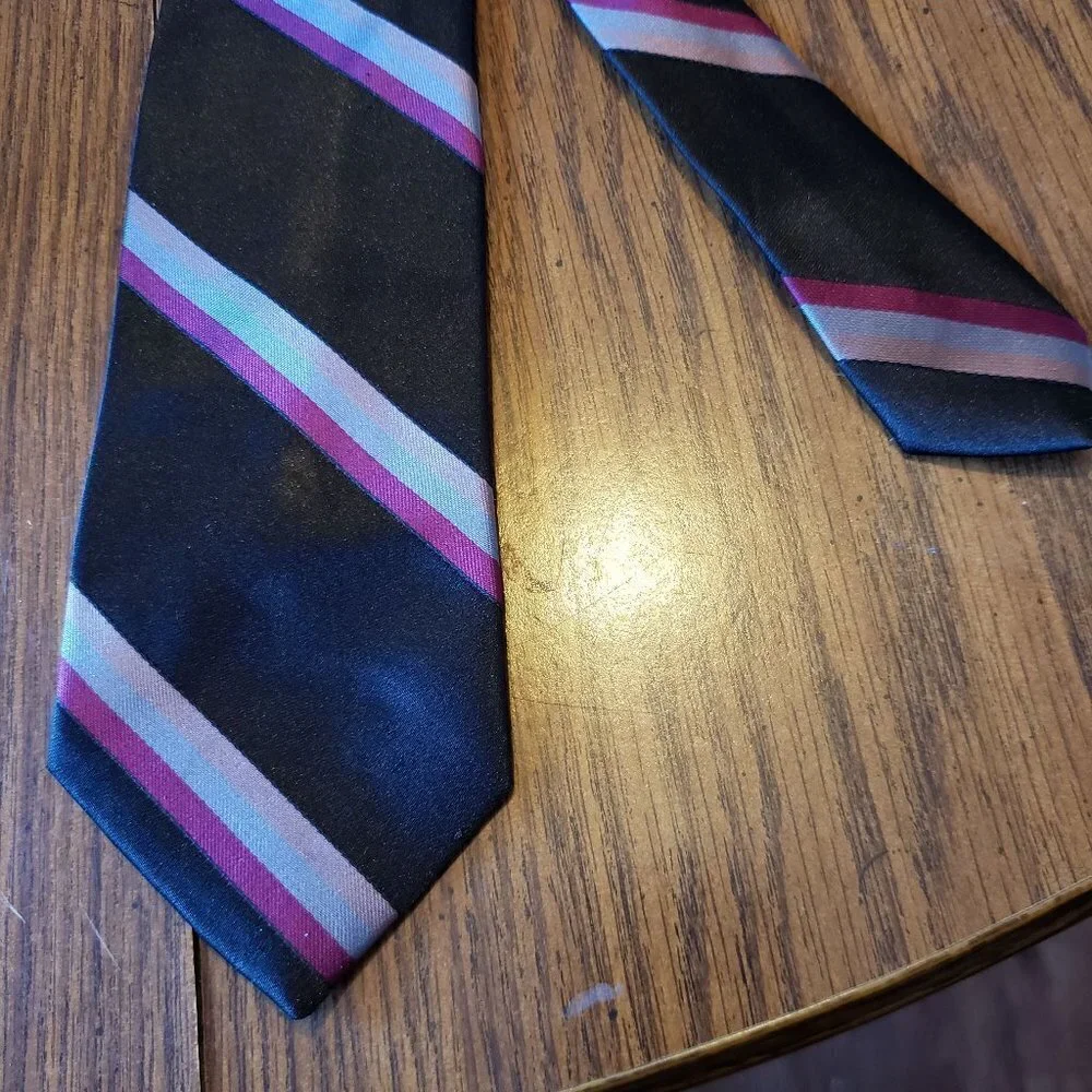Ketch Men's Diagonal Stripe Black Purple Grey Satin Finish 3 Inch Wide Necktie